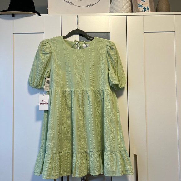 Aritzia summer dress - never worn - Picture 2 of 6